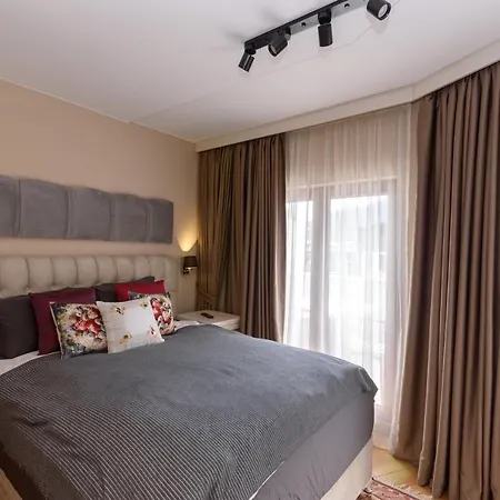 Stylish Flat In Front Of Gondola Daire *